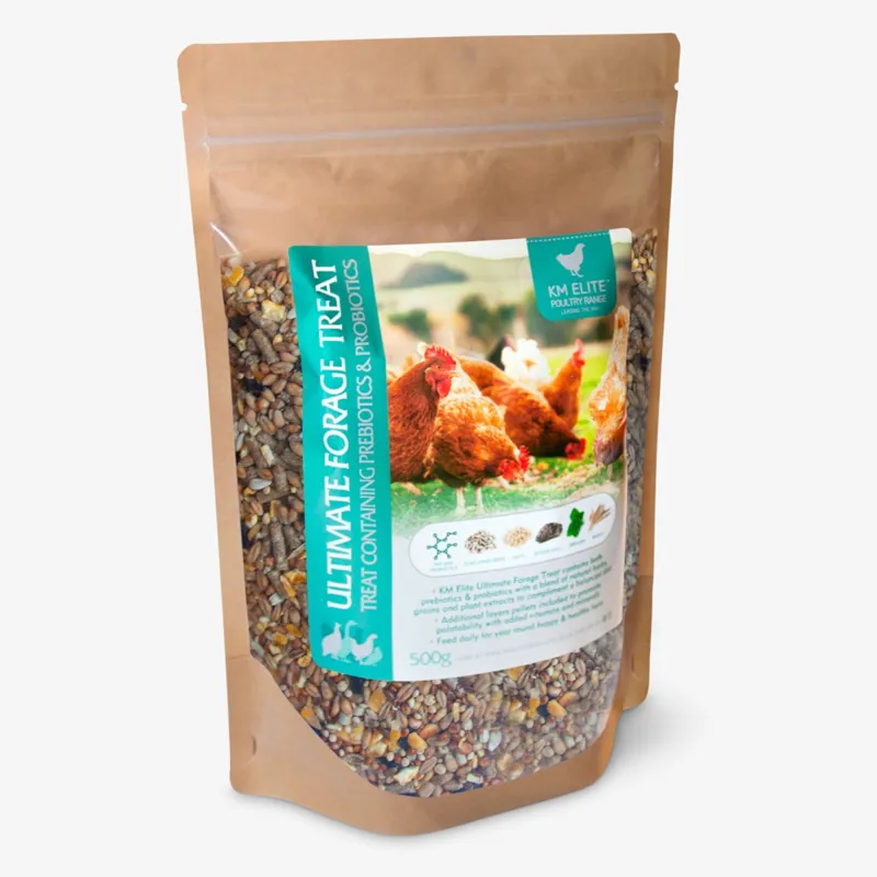 KM Elite Ultimate Forage Treat for Chickens